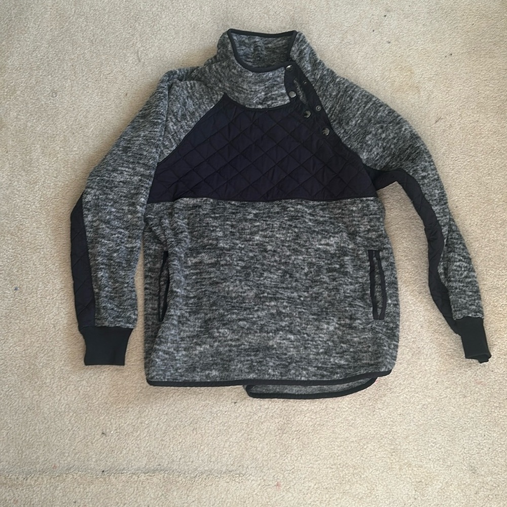 Abercrombie And Fitch Pullover Size Large With Sn… - image 1